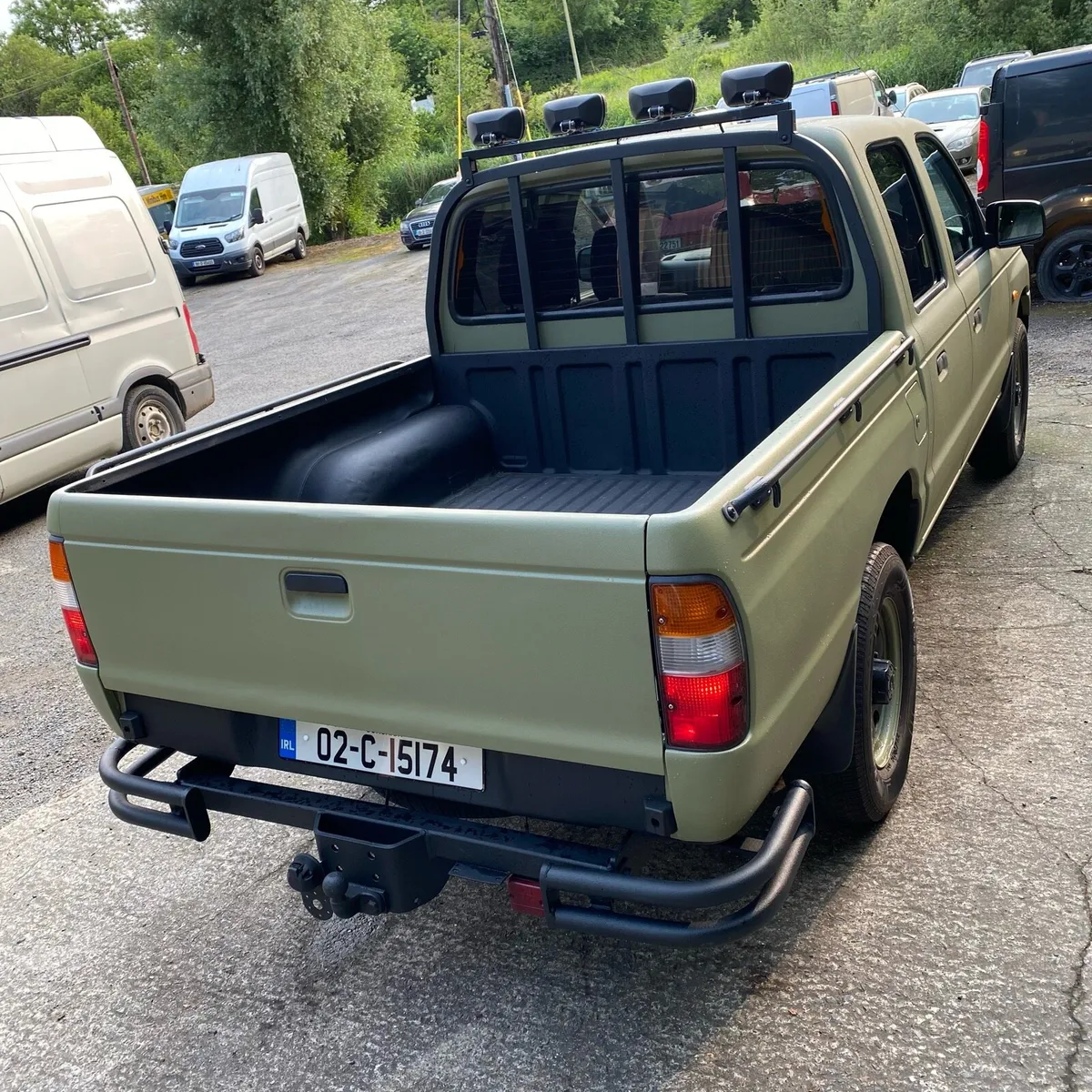 Mazda B2500  (2002)-FULLY RESTORED- 1 Owner. - Image 1