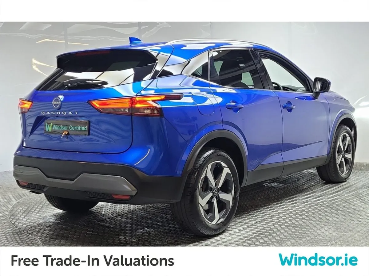 Nissan QASHQAI 1.3 PET Mild Hybrid SV Premium  sc - Image 3
