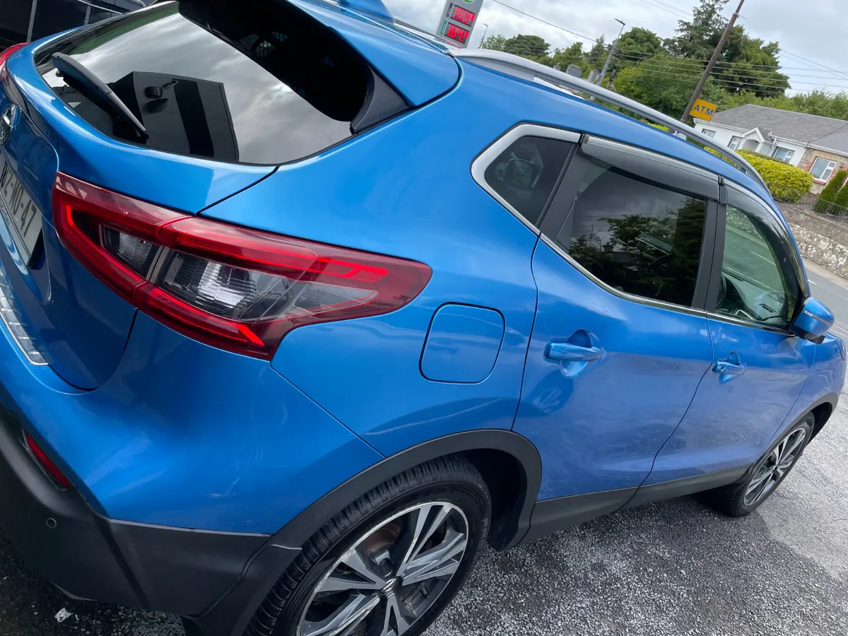 QASHQAI 2018 - SPOTLESS CONDITION - DRIVES NEW - Image 4
