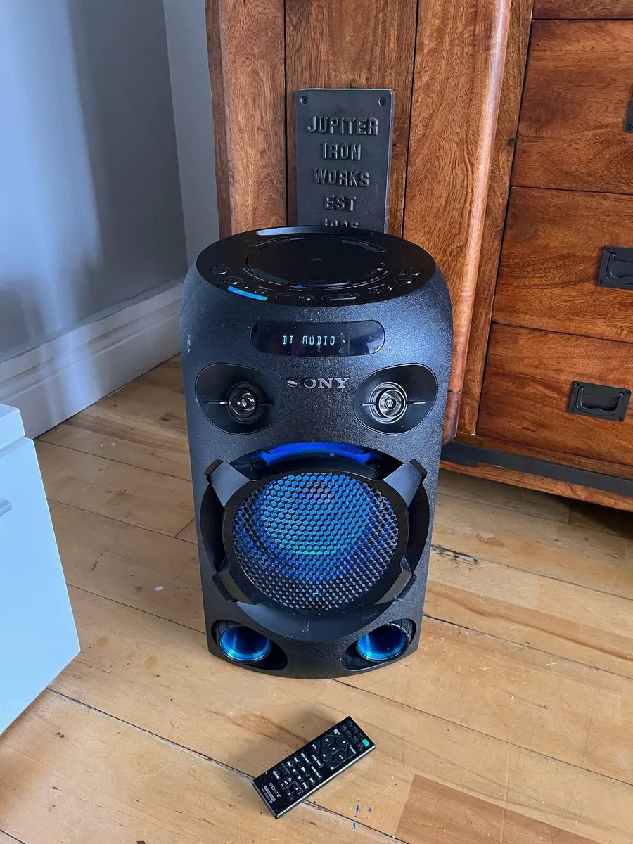Home Audio System - Image 1