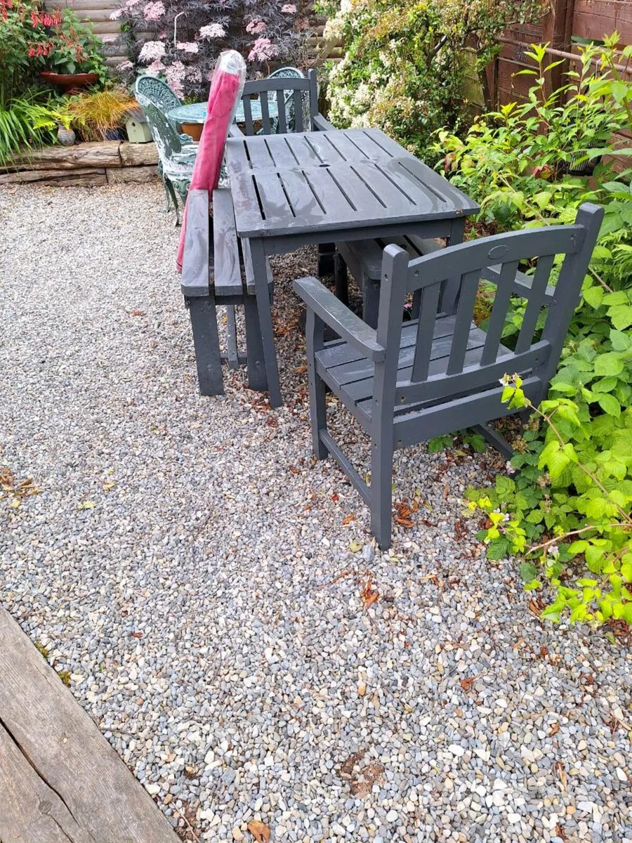 Picnic table umbrella 2 chairs and 2 benches - Image 4