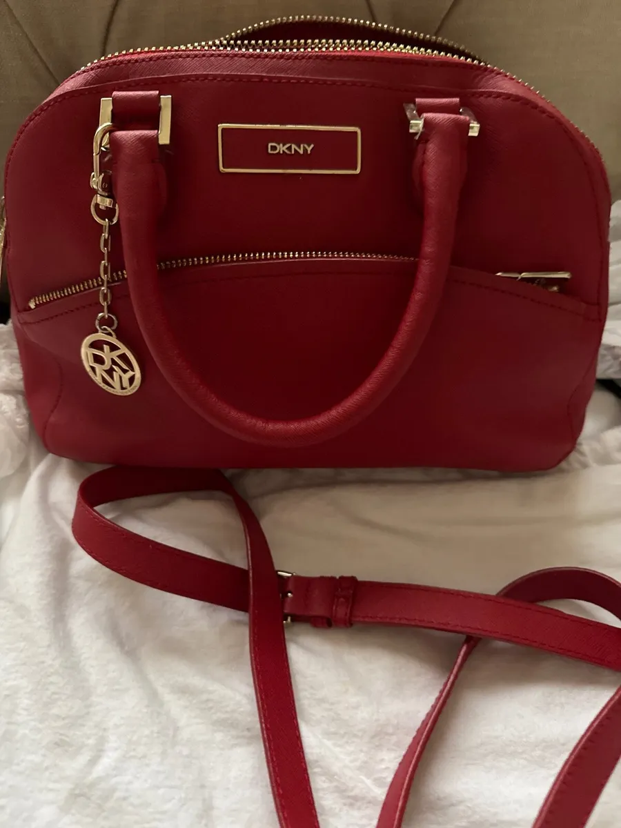 Handbags designer red leather Dkny - Image 1