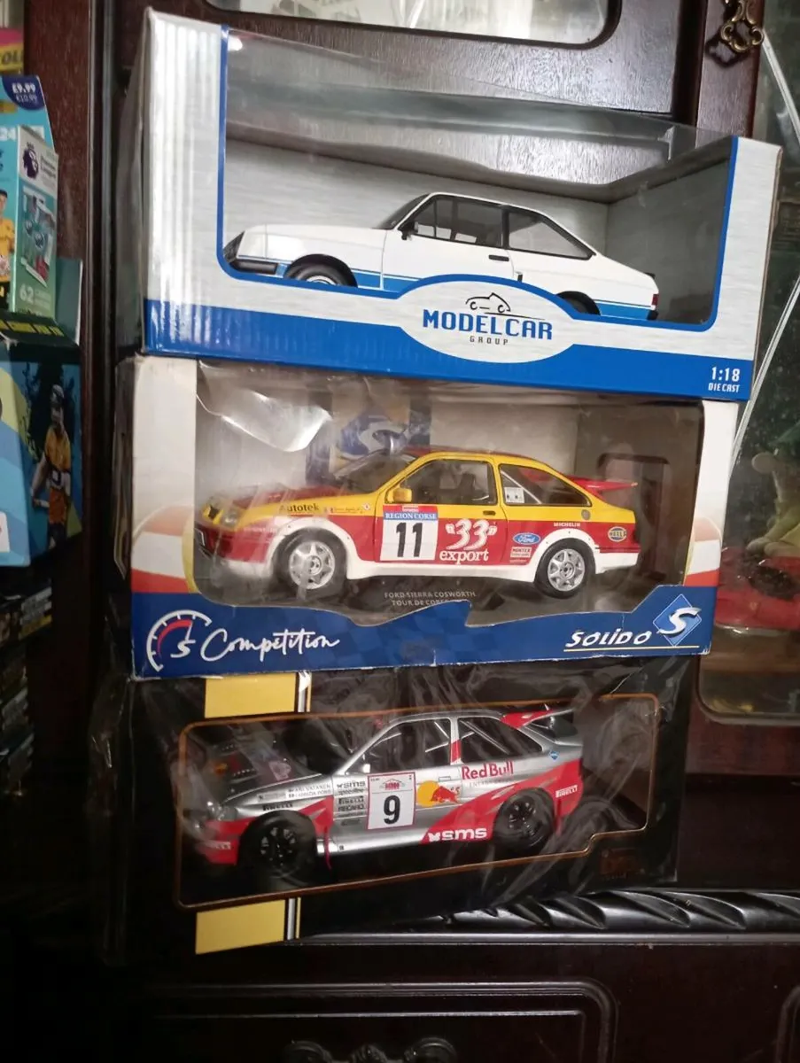 FORD' ESCORTS DIE-CAST MODLES FOR SALE - Image 1