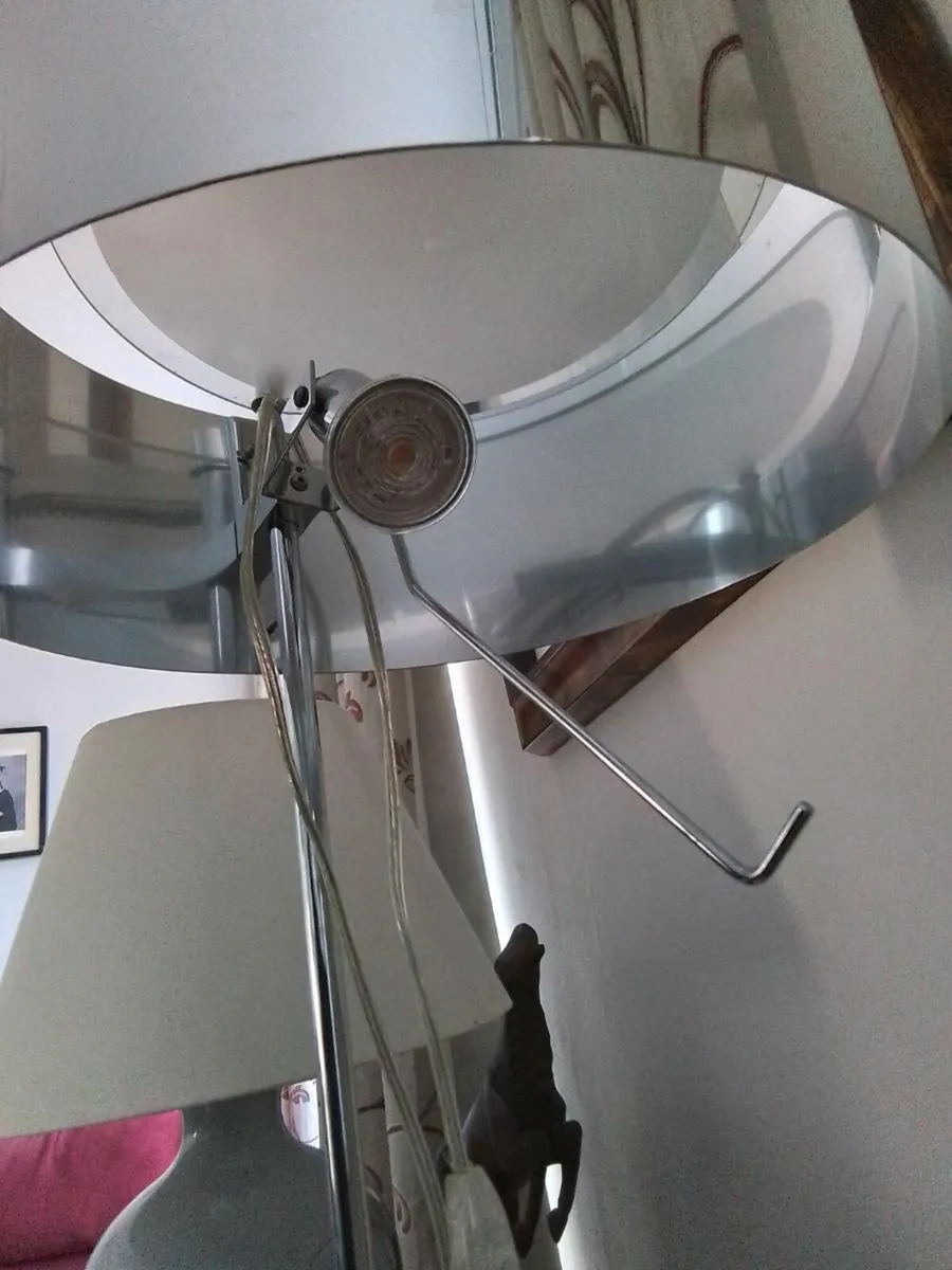 Two modern table lamps - Image 3