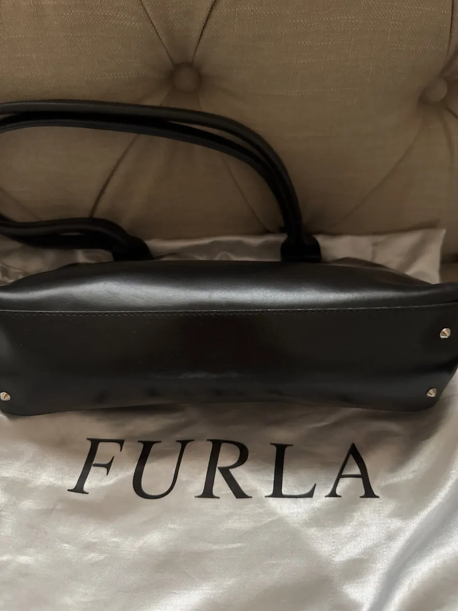 Furla bag shinny black as new - Image 2