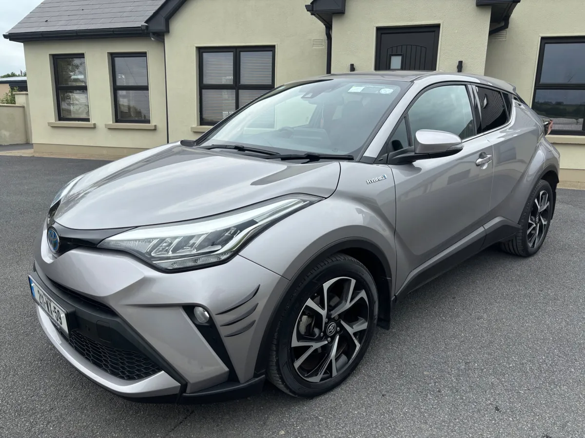2021 (211)Toyota C-HR Petrol/Hybrid 54KMS NCT 1/27 - Image 2