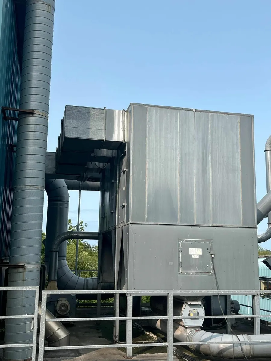 DUST EXTRACTION - Image 1