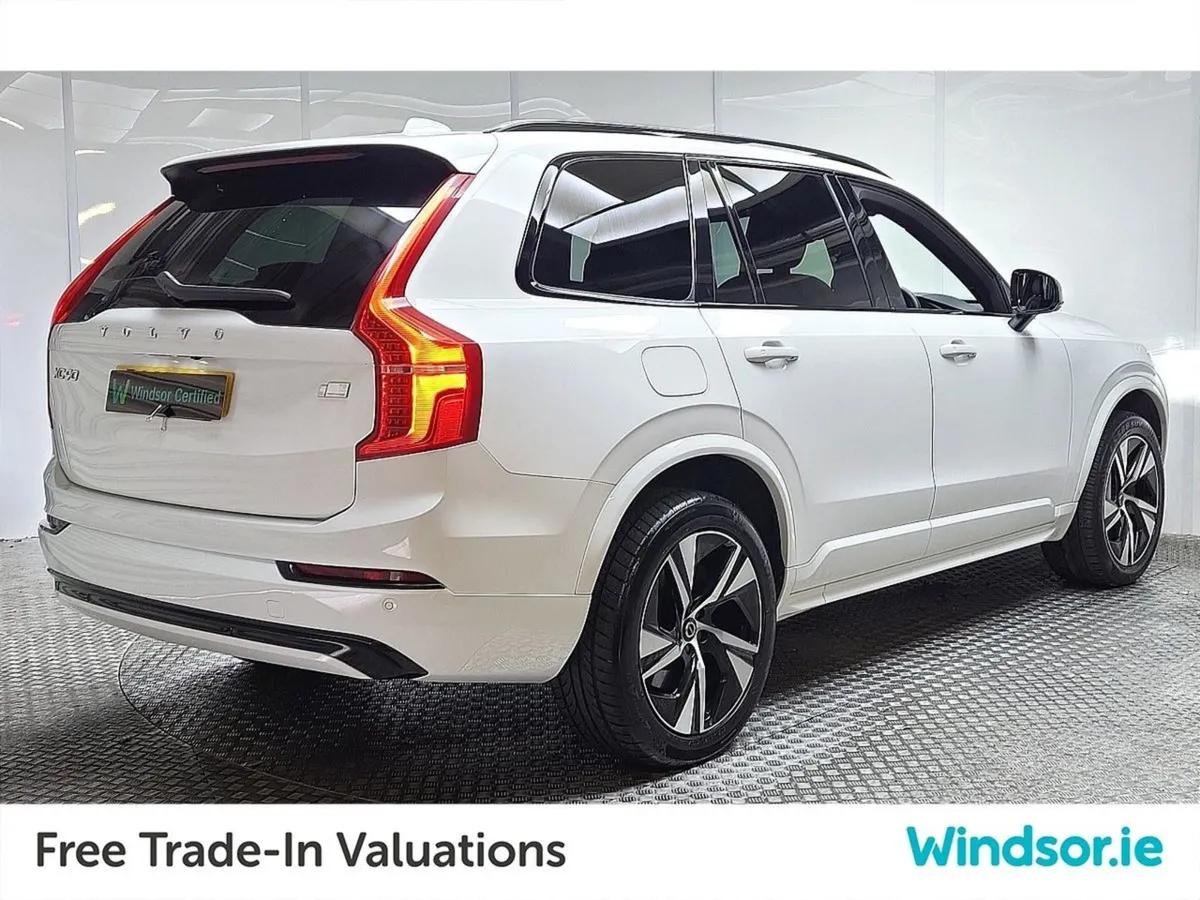 Volvo XC90 Recharge T8 R-design AWD - Image 4