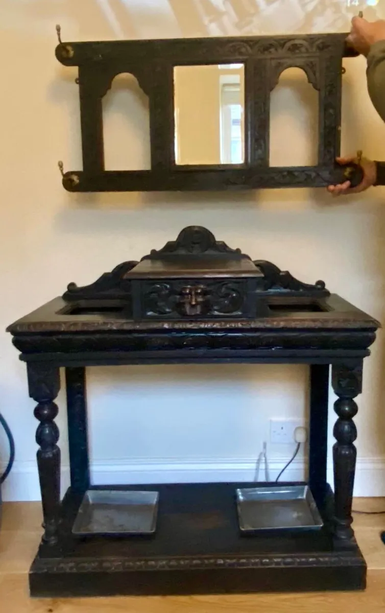 Hall table