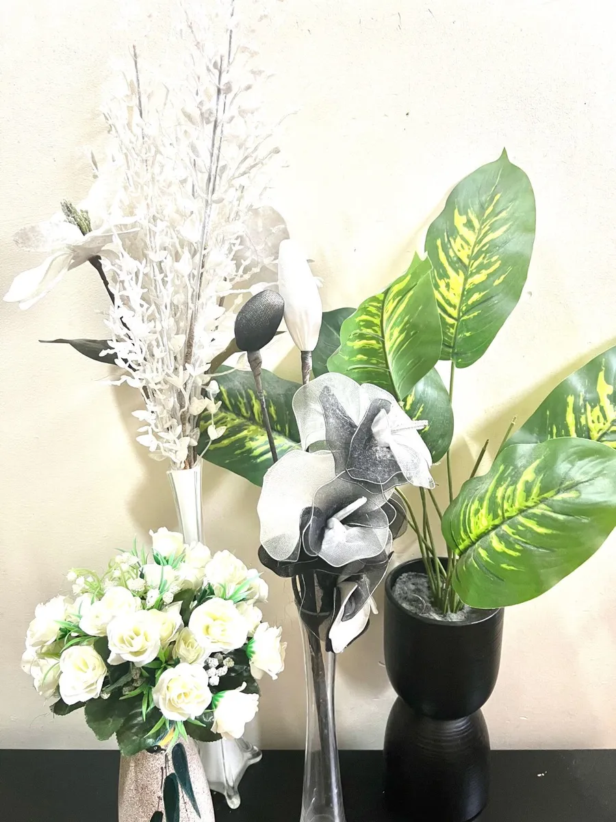 4 pack false plants - Image 1