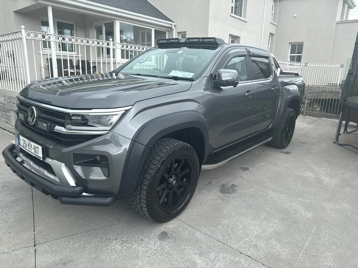 Volkswagen Amarok 2025 - Image 1