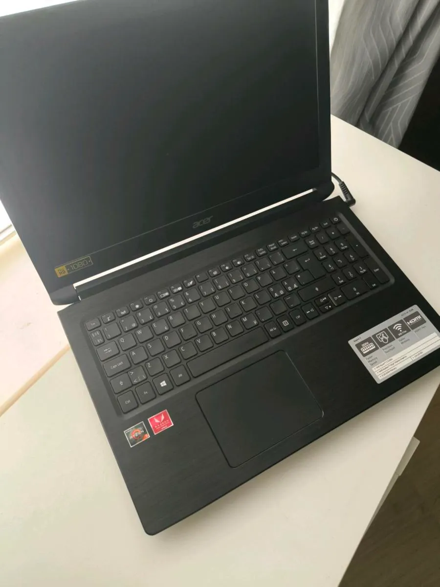 Acer laptop specs in pictures needs battery - Image 2