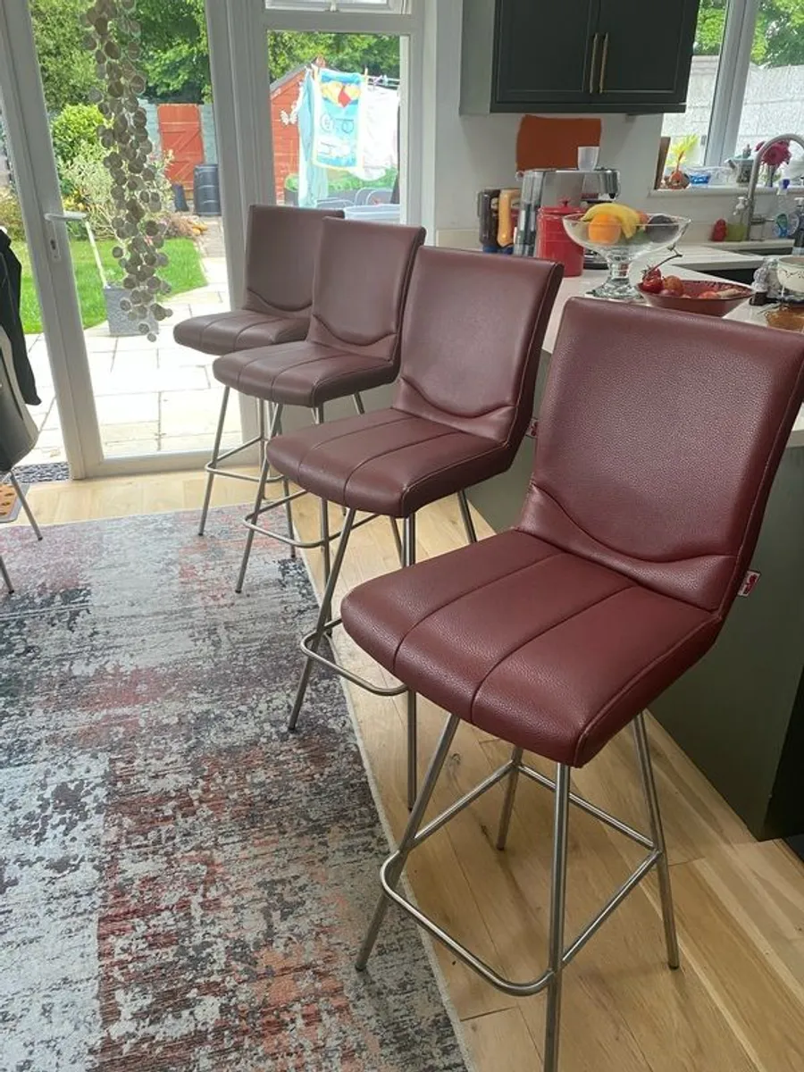'Red Tree' kitchen high stools in dark red leather - Image 1