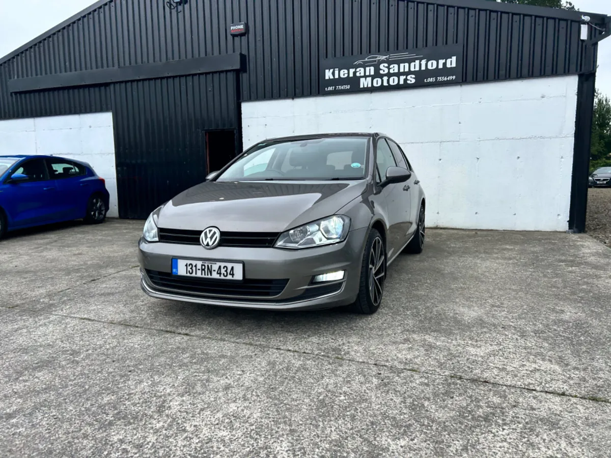 2013 Volkswagen Golf - Image 3