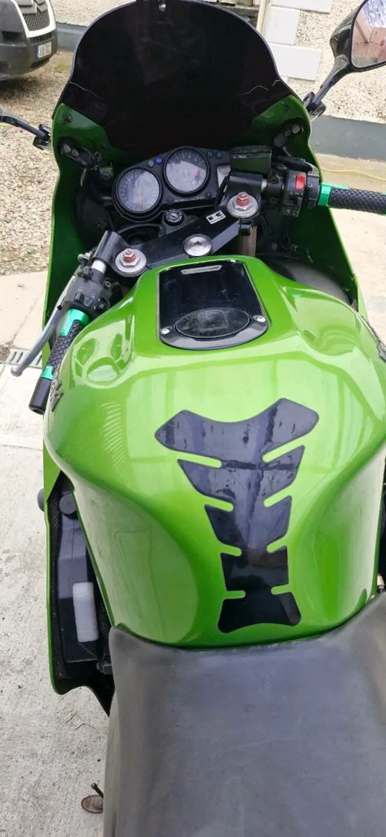 Kawasaki Zx12r - Image 4