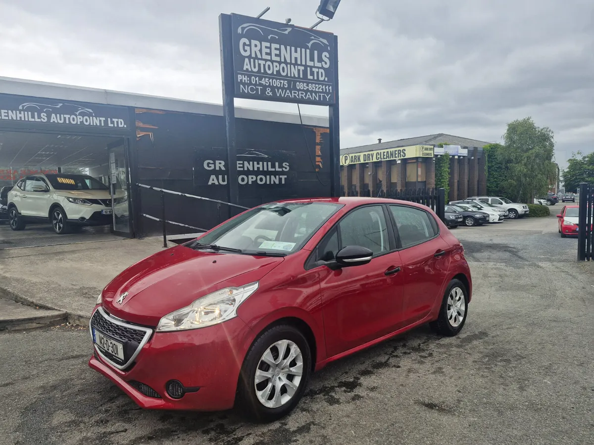 Peugeot 208 2014 - Image 1
