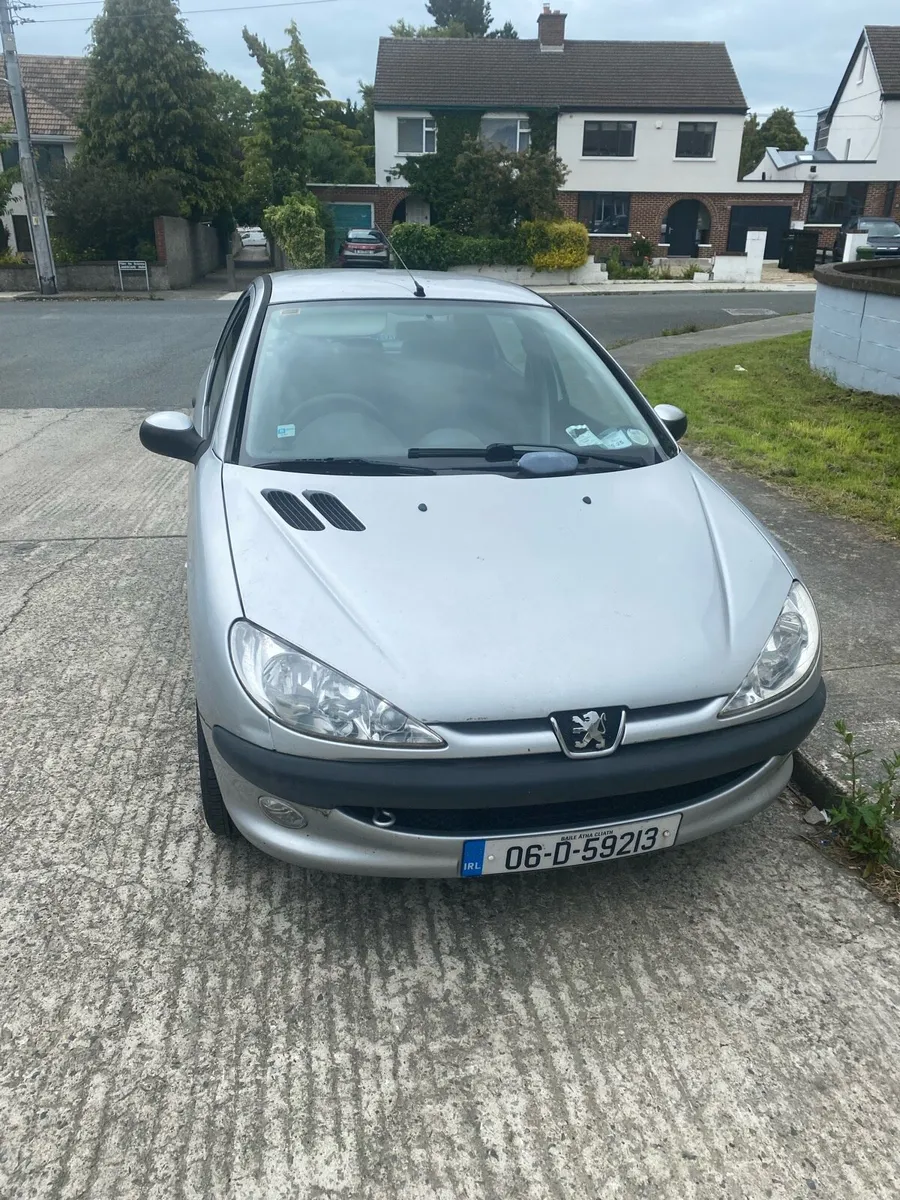 Peugeot 206 - Image 1