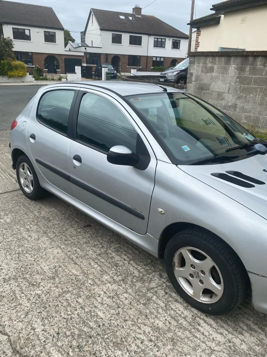 Peugeot 206 - Image 2