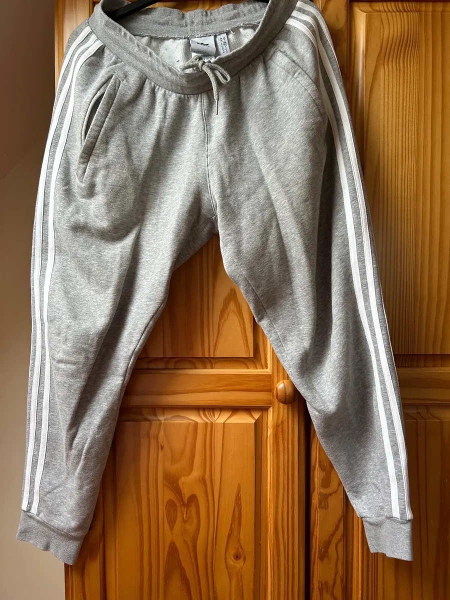 Track suit bottoms - Image 4