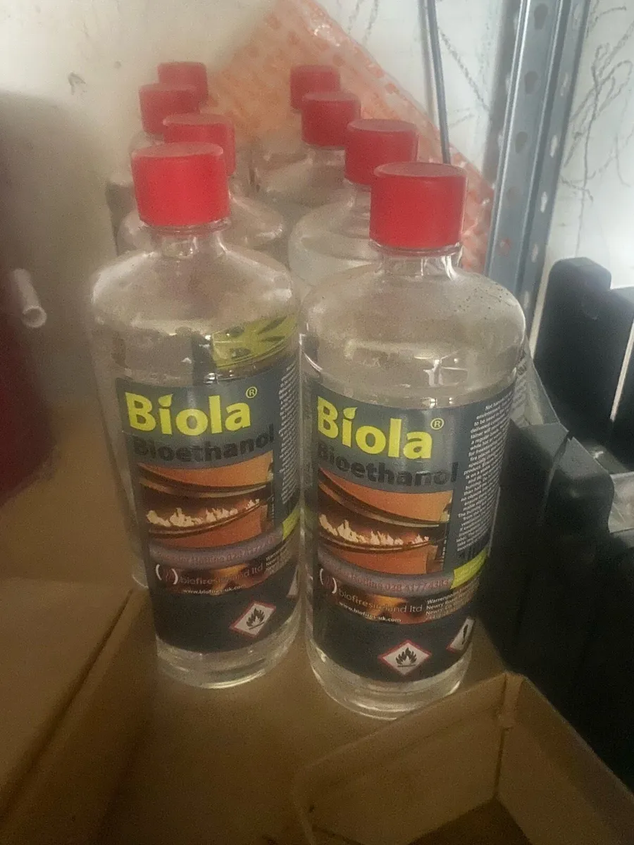 Bio ethanol Fire and 8 litres of fuel - Image 3