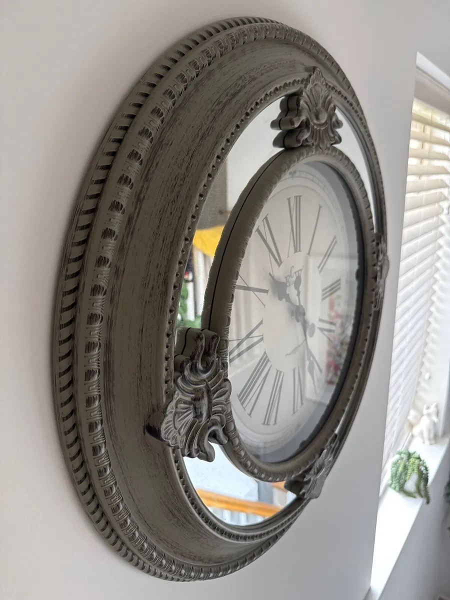 Wall mirrored clock for sale - Image 2
