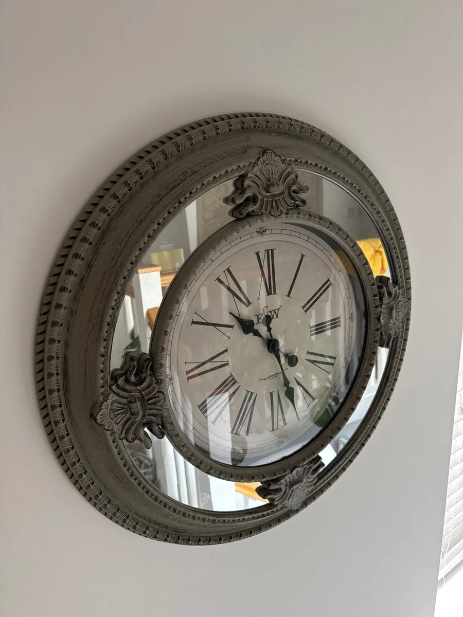Wall mirrored clock for sale - Image 3