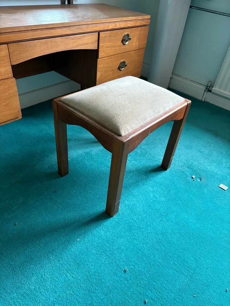 Old bedroom furniture - Image 4