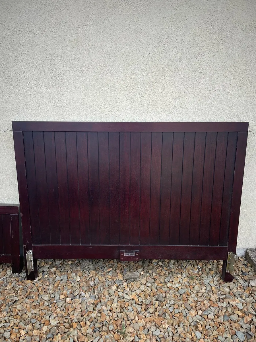 Double bed frame - Image 1
