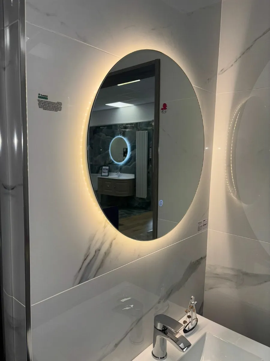 Bathshack - 600mm Round Backlit LED Mirror - WOW! - Image 4