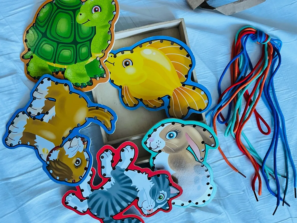 One bag of toys - Image 4