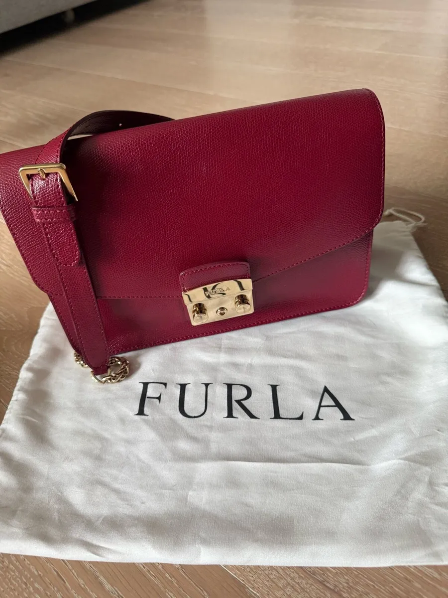 Handbags - Image 1