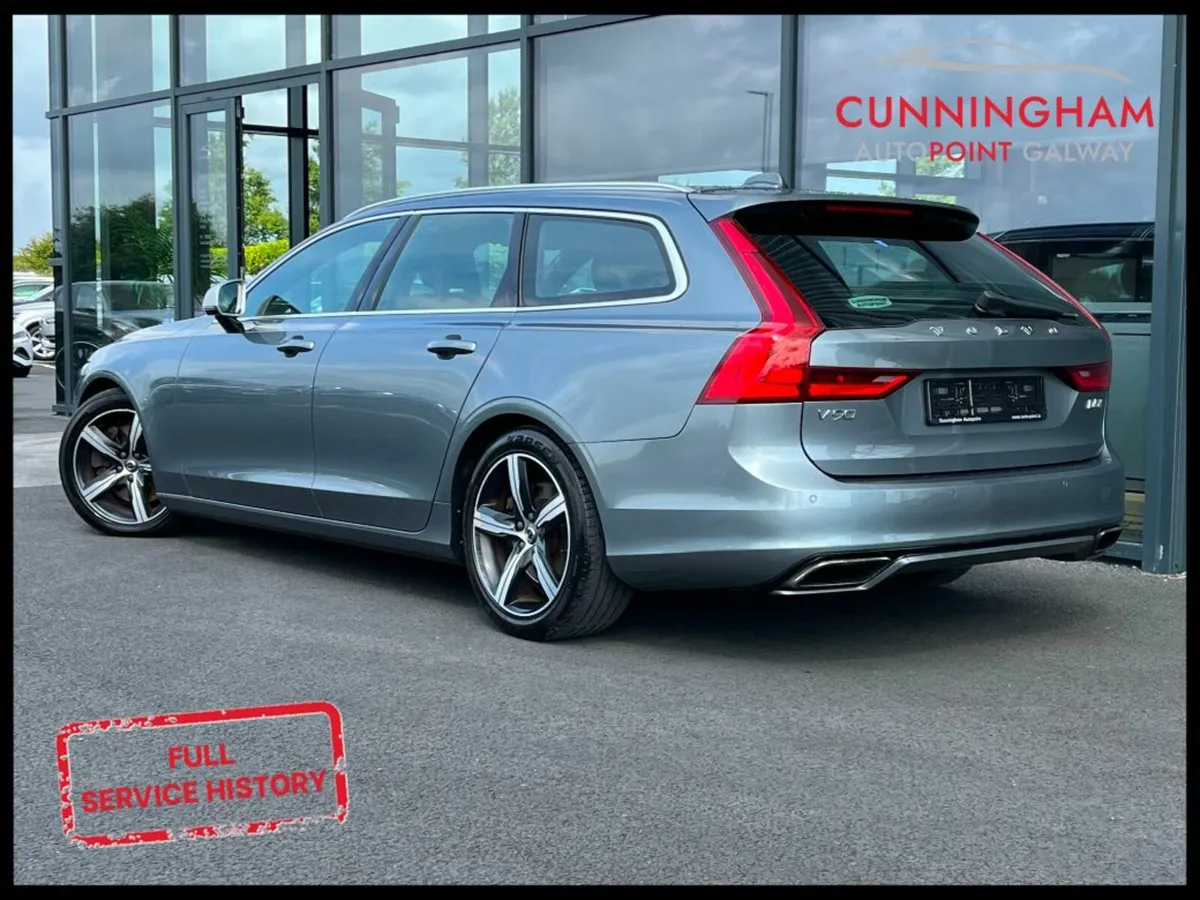 Volvo V90 D5 (225BHP) AWD R-Design Pro - Image 4