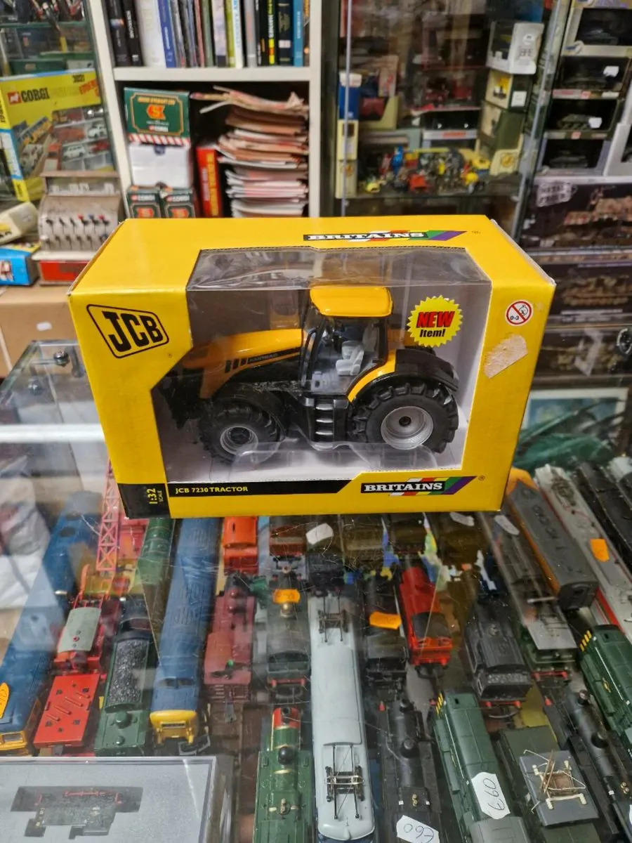 Britains JCB Fastrac 7230 1 32 - Image 1