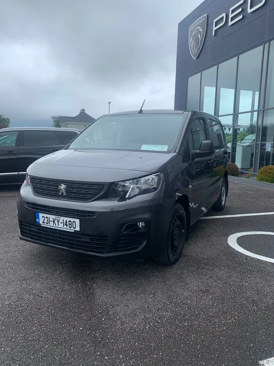 Peugeot Partner 2023 - Image 2