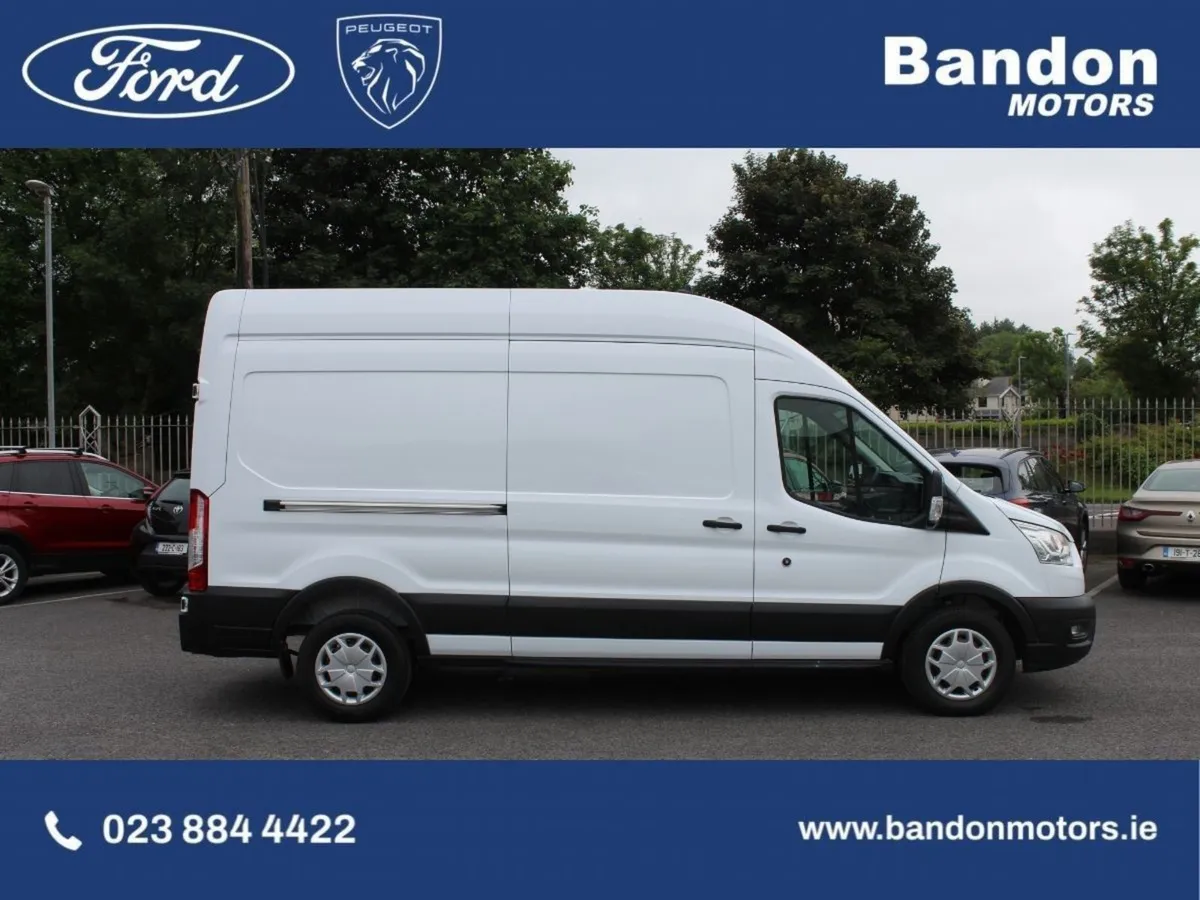 Ford Transit 350L Trend 2.0tdi 170 M6 - Image 4