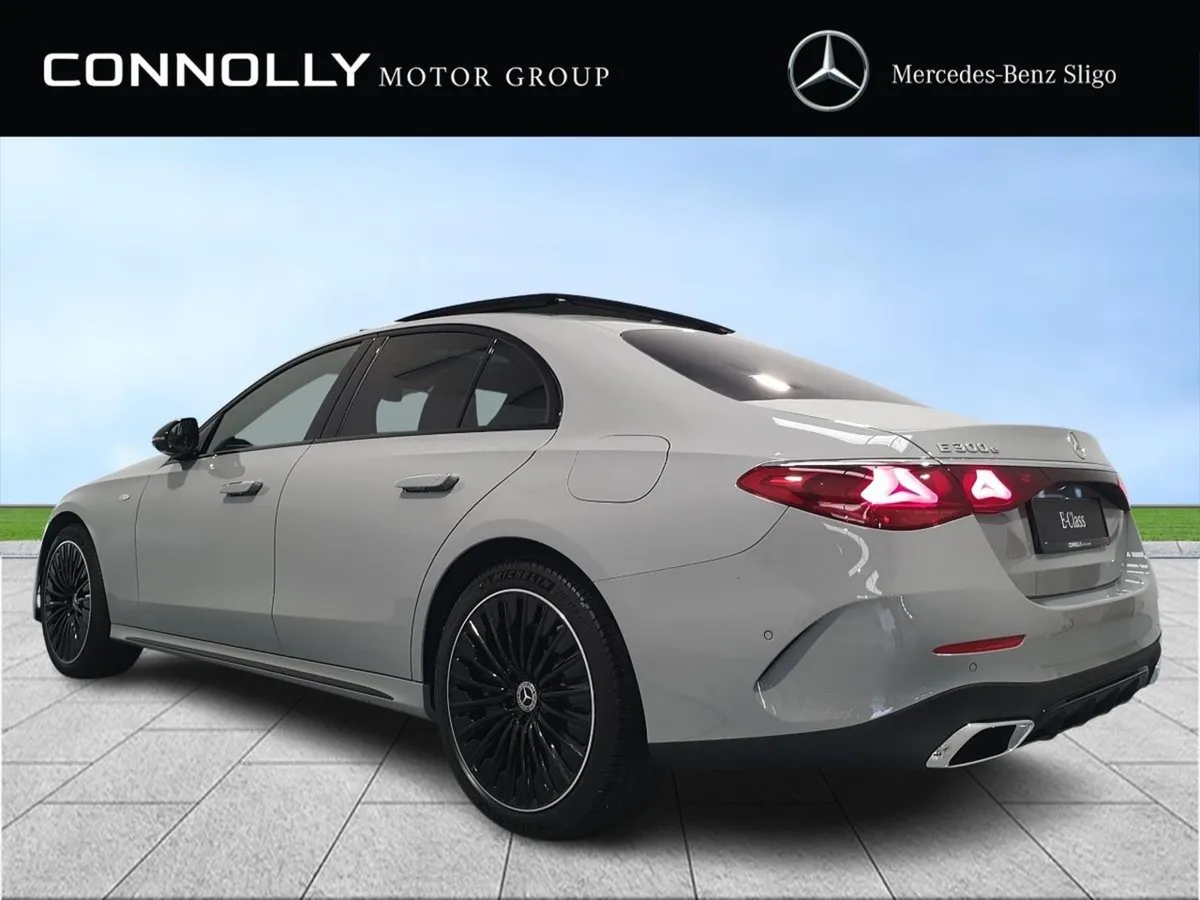Mercedes-Benz E-Class E300 - Image 4