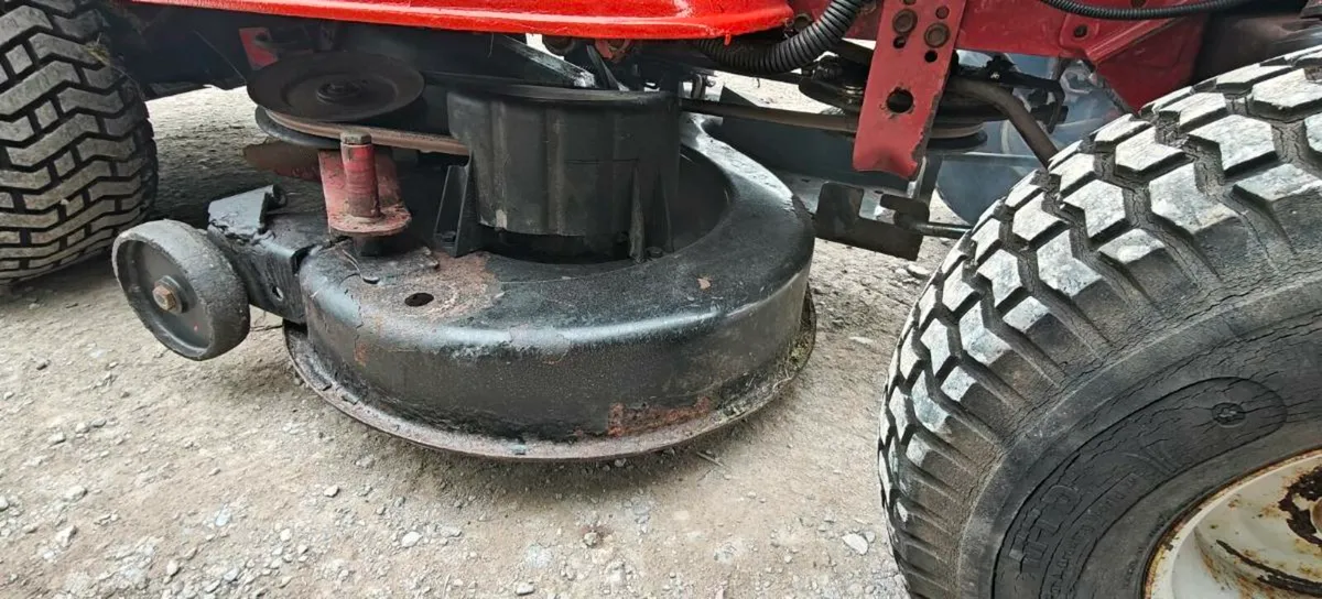 Gutbrod ride on mower 17.5hp - Image 3