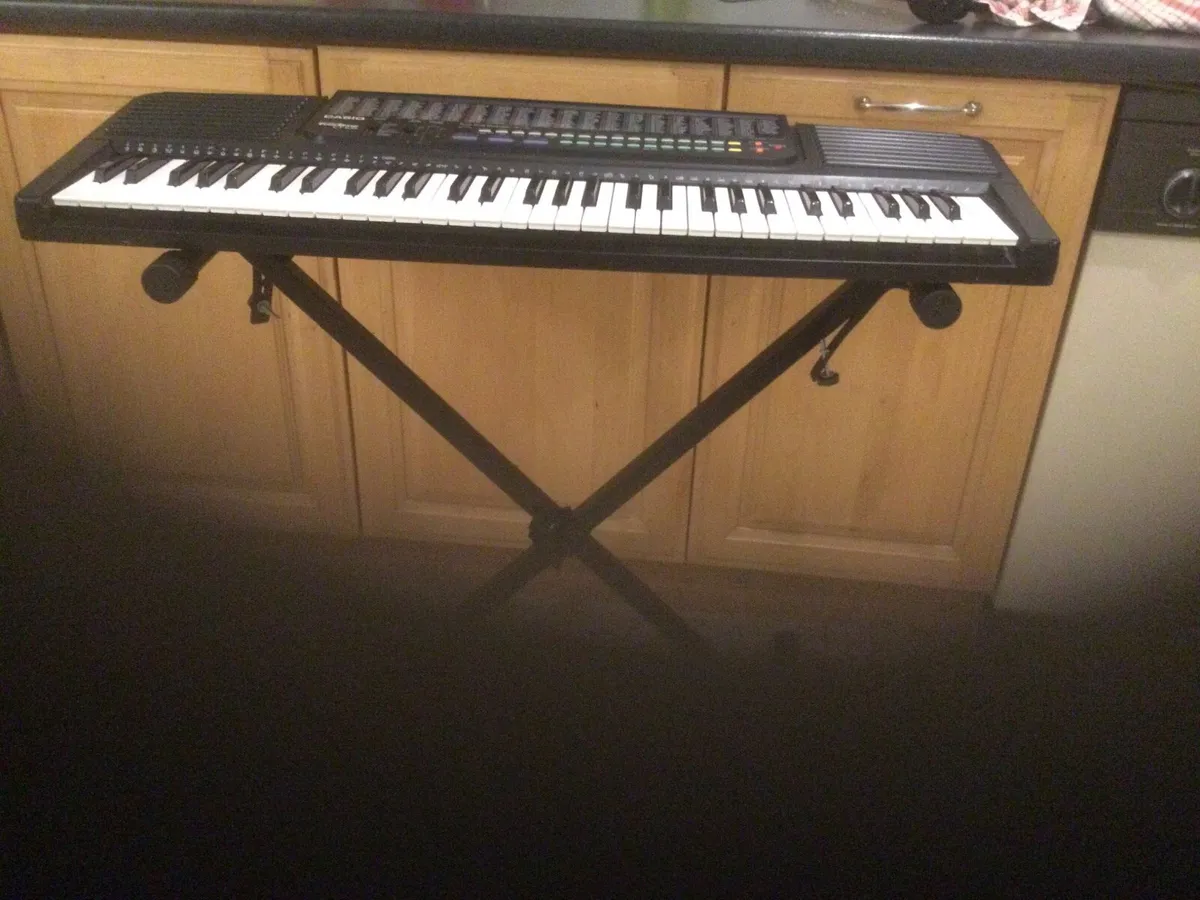 Casio keyboard - Image 2