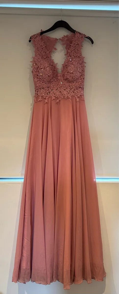 Pink debs dress - Image 1