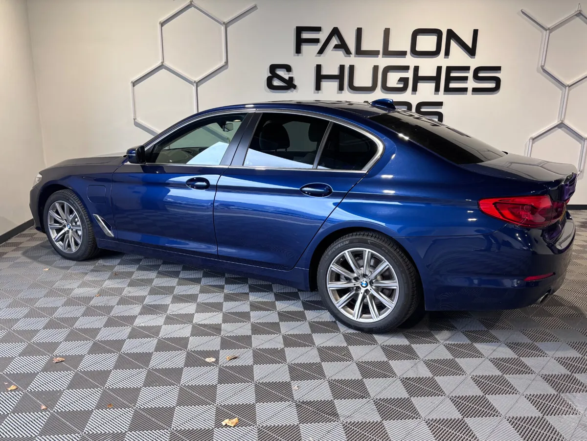 BMW 5 SERIES 530e HYBRID AUTO 12KwH BATTERY - Image 3