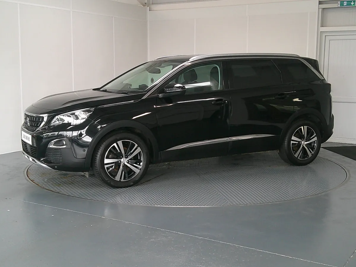 Peugeot 5008 2020 - Image 3