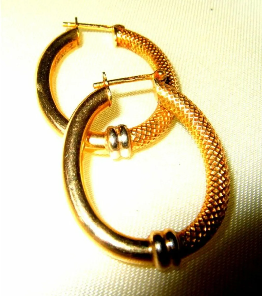 Vintage 9ct Gold Hoops - Image 3