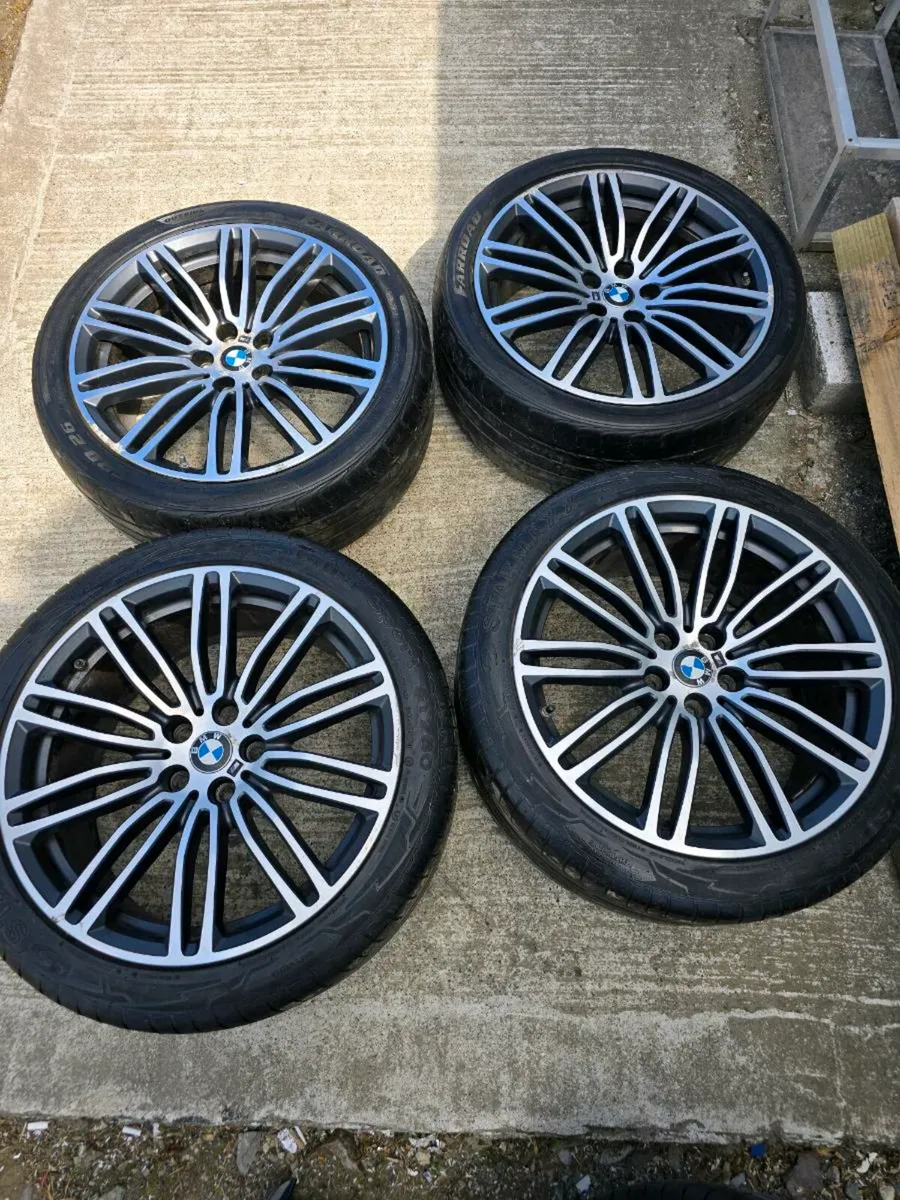 19" Genuine Bmw G30 5x112 MSport Alloys - Image 1