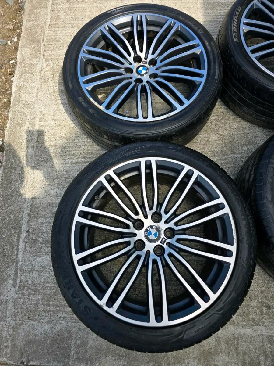 19" Genuine Bmw G30 5x112 MSport Alloys - Image 2