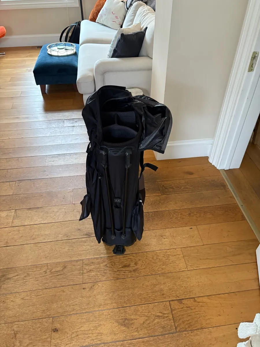 Golf bag - Image 1