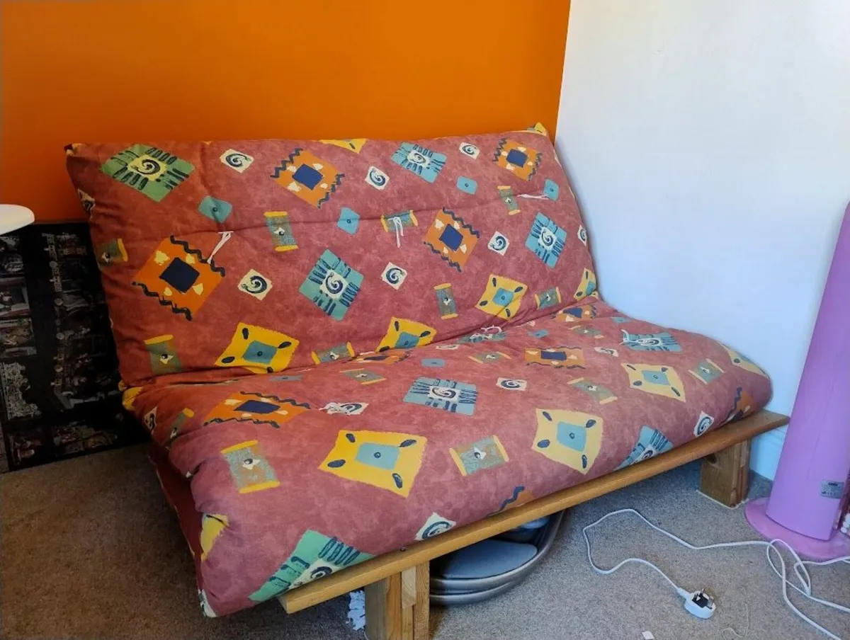 Futon - Image 2