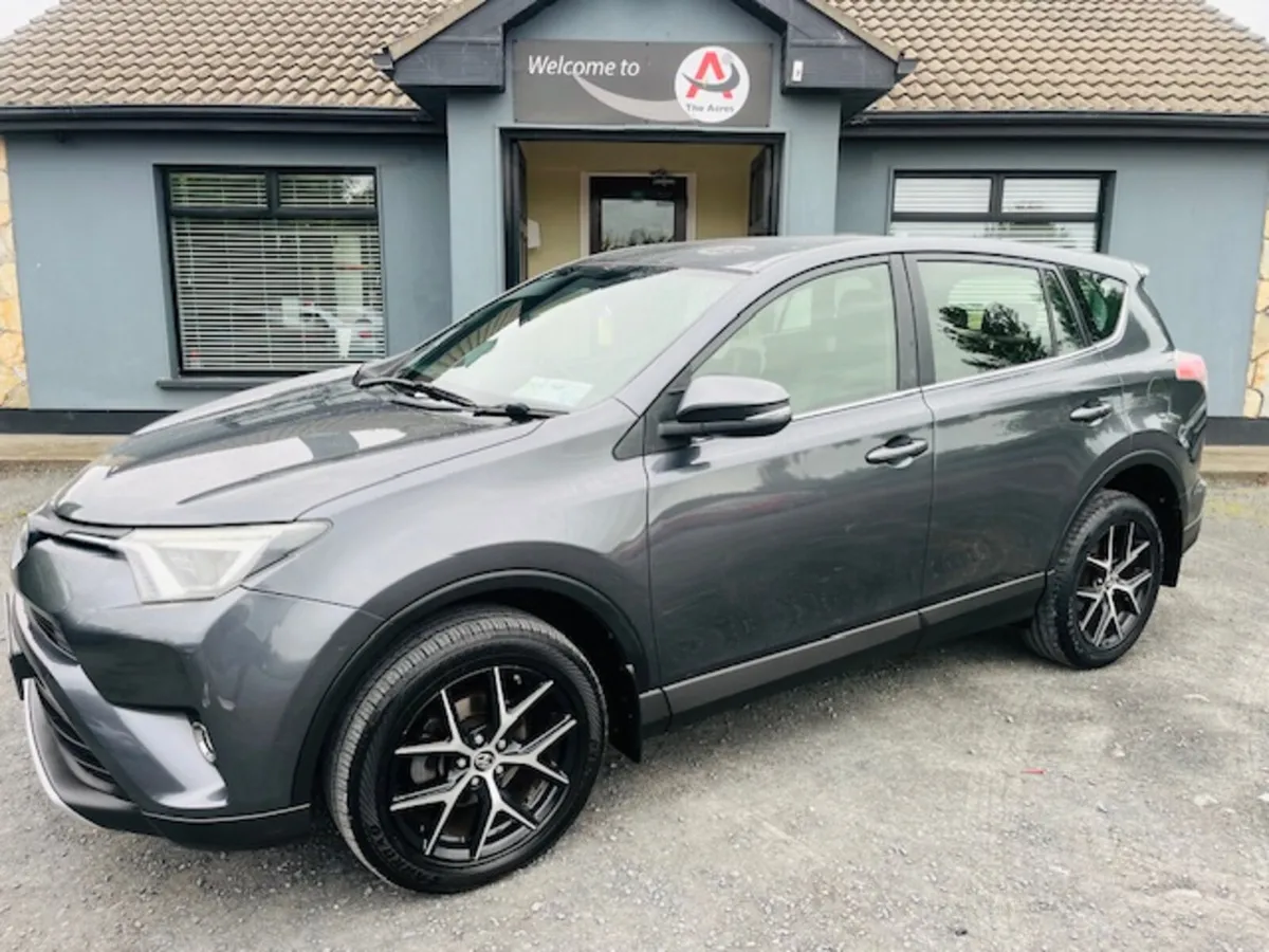 Toyota RAV4 2016 - Image 1
