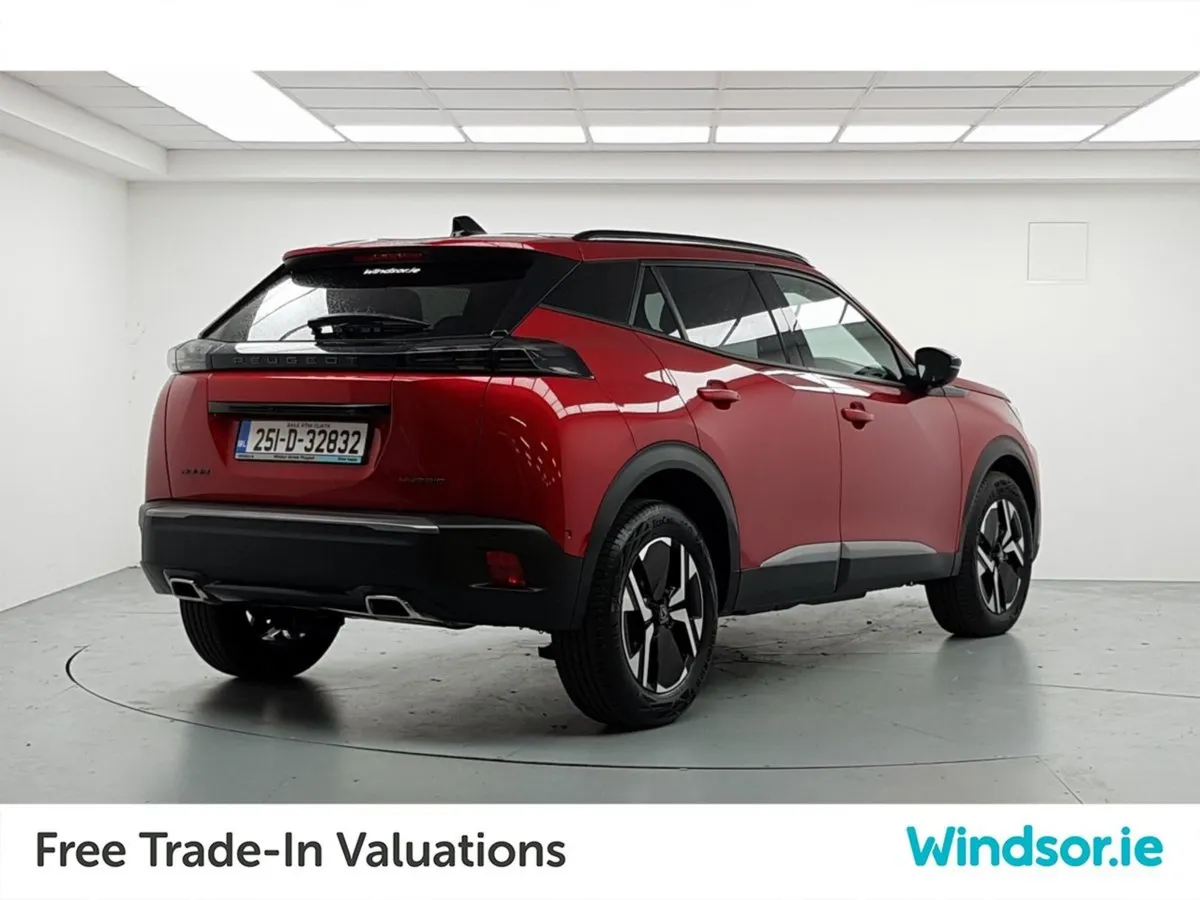 Peugeot 2008 1.2 Mhev Puretech 136bhp Allure - Image 3