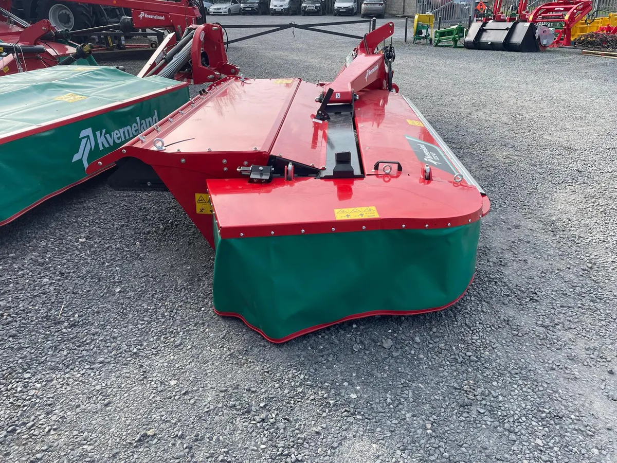 Kverneland 3232 Rear Mounted Mower - Image 2