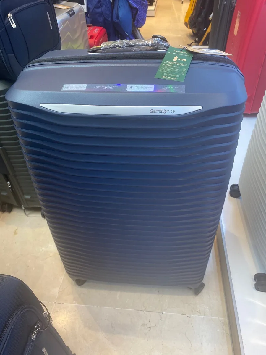 Suitcase  samsonite brand new